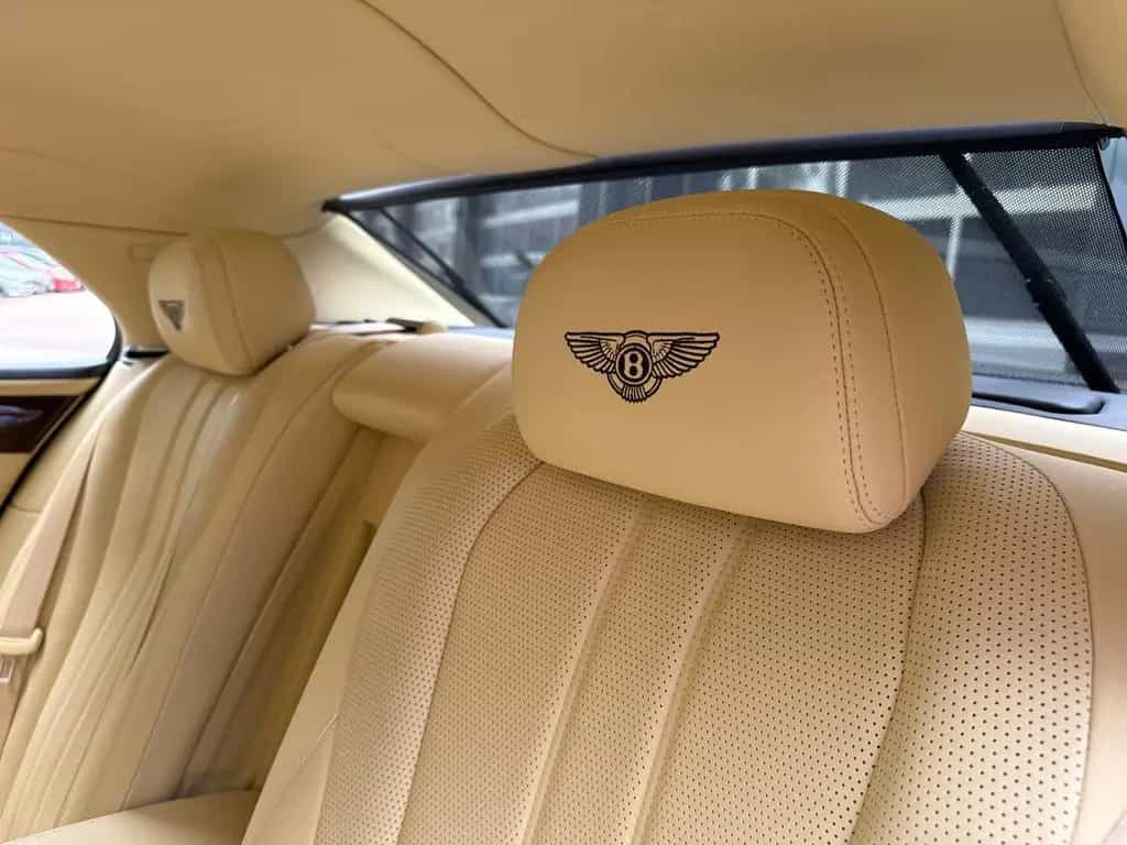 Bentley Continental Flying Spur 4.0 V8 Service Neu 07/2015-photo-42