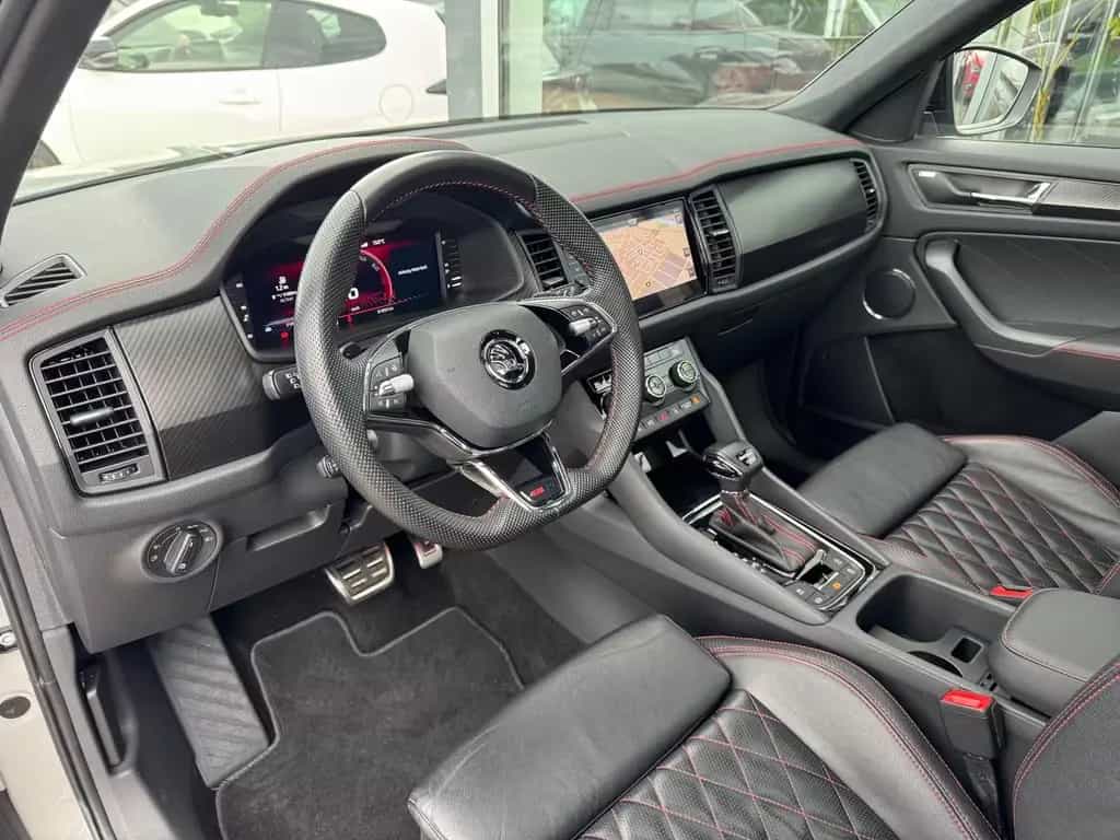 Skoda Kodiaq 2.0 TSI RS 4x4*MATRIX*NAVI*PANO*360°KAM* 07/2022-photo-7