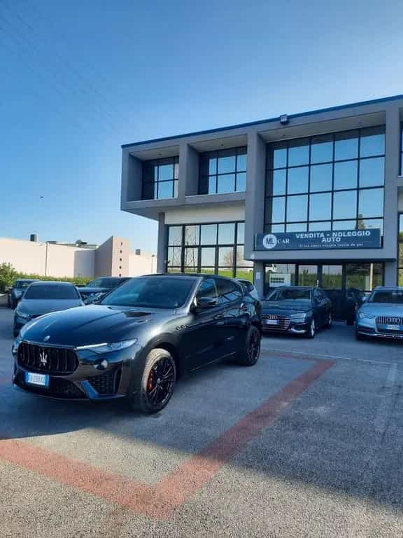 Maserati Levante V6 Diesel Q4 AWD Granlusso IVA 03/2019-photo-0