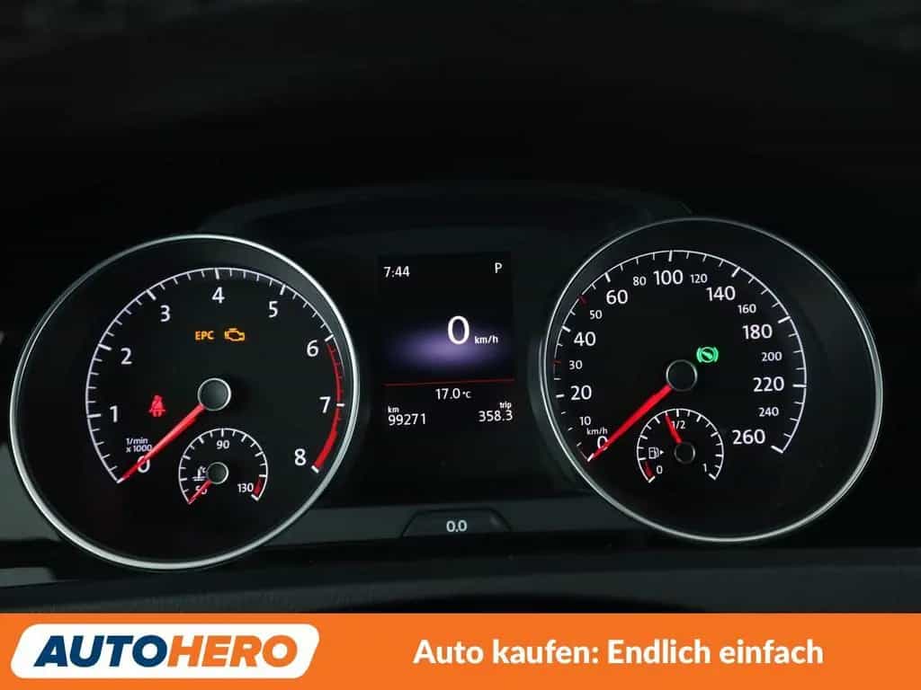 Volkswagen Golf VII 1.5 TSI ACT Highline BlueMotion Tech 11/2018-photo-17