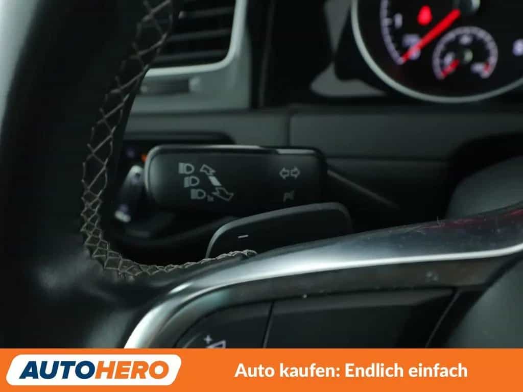 Volkswagen Golf VII 1.5 TSI ACT Highline BlueMotion Tech 11/2018-photo-27