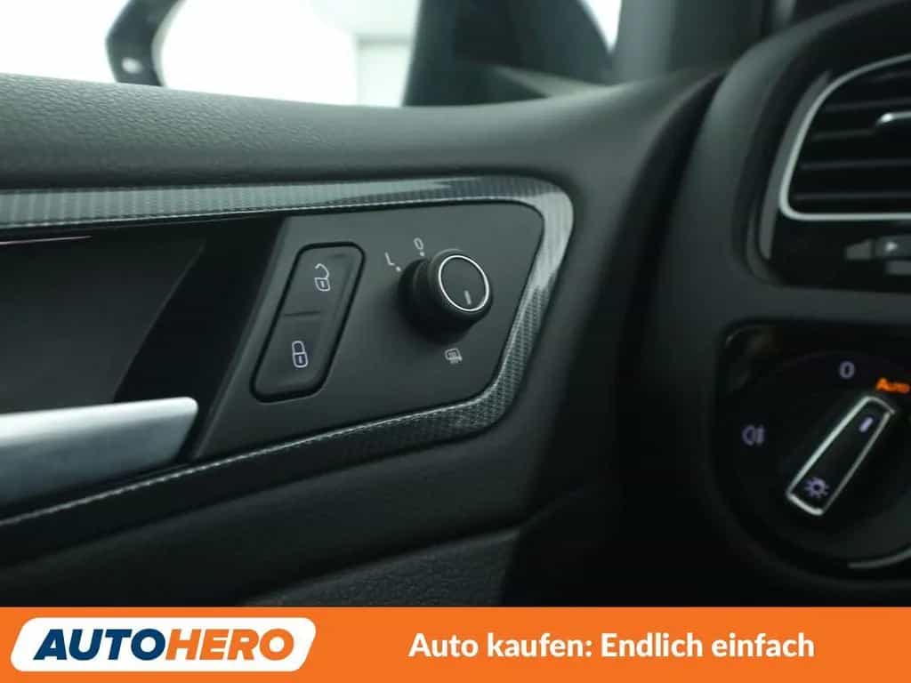 Volkswagen Golf VII 1.5 TSI ACT Highline BlueMotion Tech 11/2018-photo-28