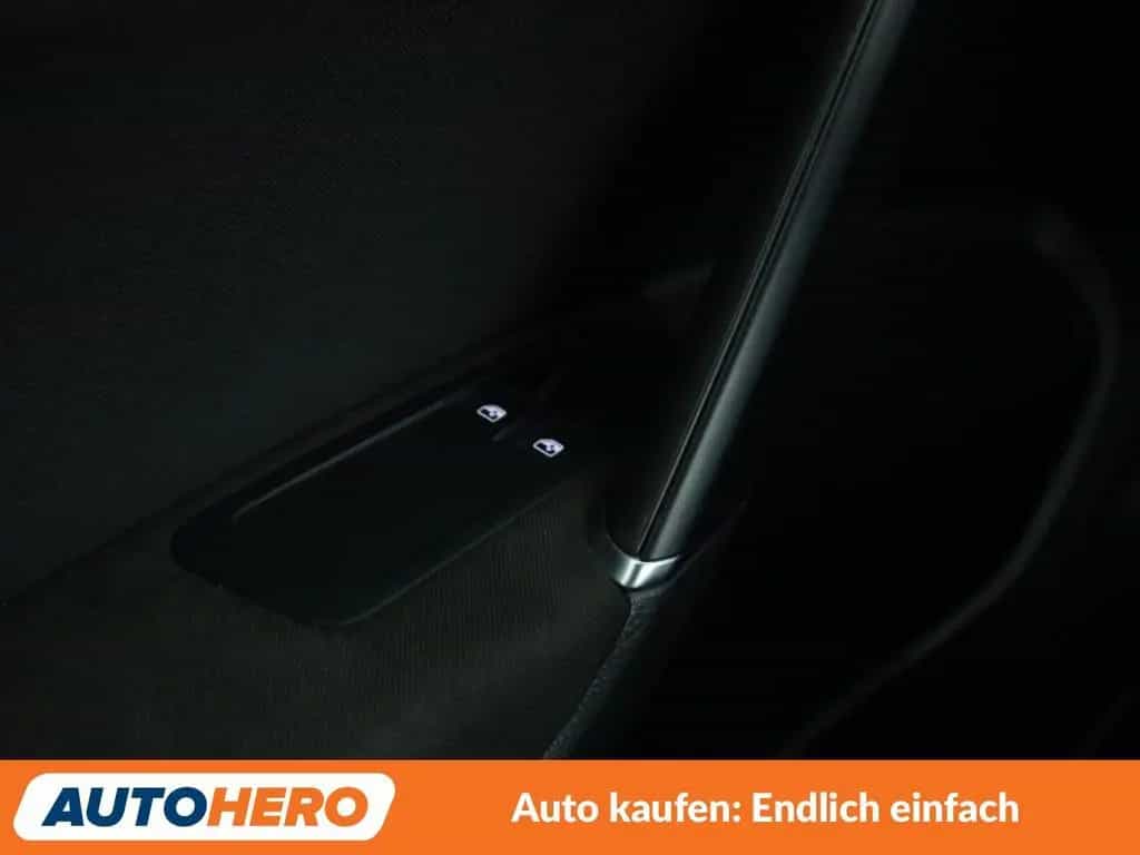 Volkswagen Golf VII 1.5 TSI ACT Highline BlueMotion Tech 11/2018-photo-29