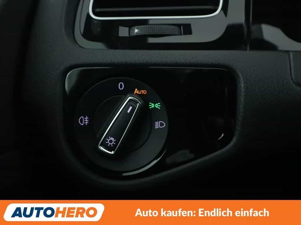 Volkswagen Golf VII 1.5 TSI ACT Highline BlueMotion Tech 11/2018-photo-30