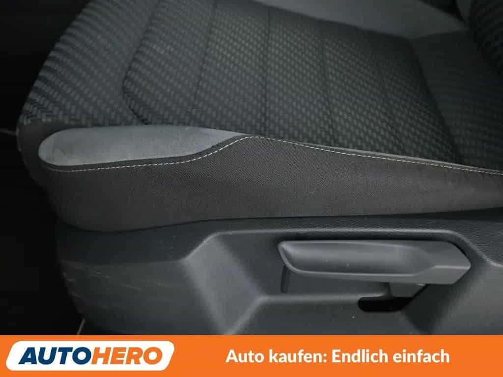 Volkswagen Golf VII 1.5 TSI ACT Highline BlueMotion Tech 11/2018-photo-31