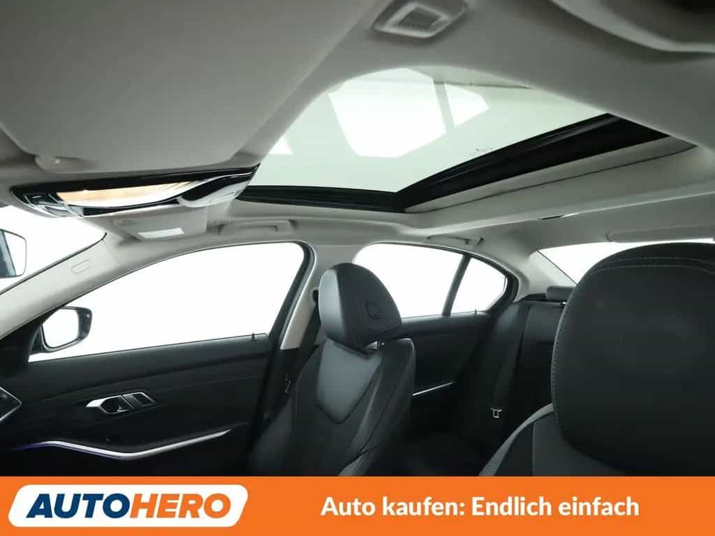 BMW 320 d Sport Line Aut.*NAVI*TEMPO*LED*CAM*SHZ* 06/2019-photo-31