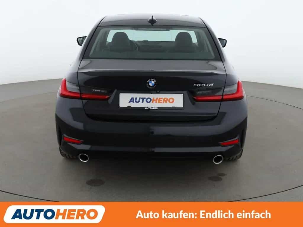 BMW 320 d Sport Line Aut.*NAVI*TEMPO*LED*CAM*SHZ* 06/2019-photo-4