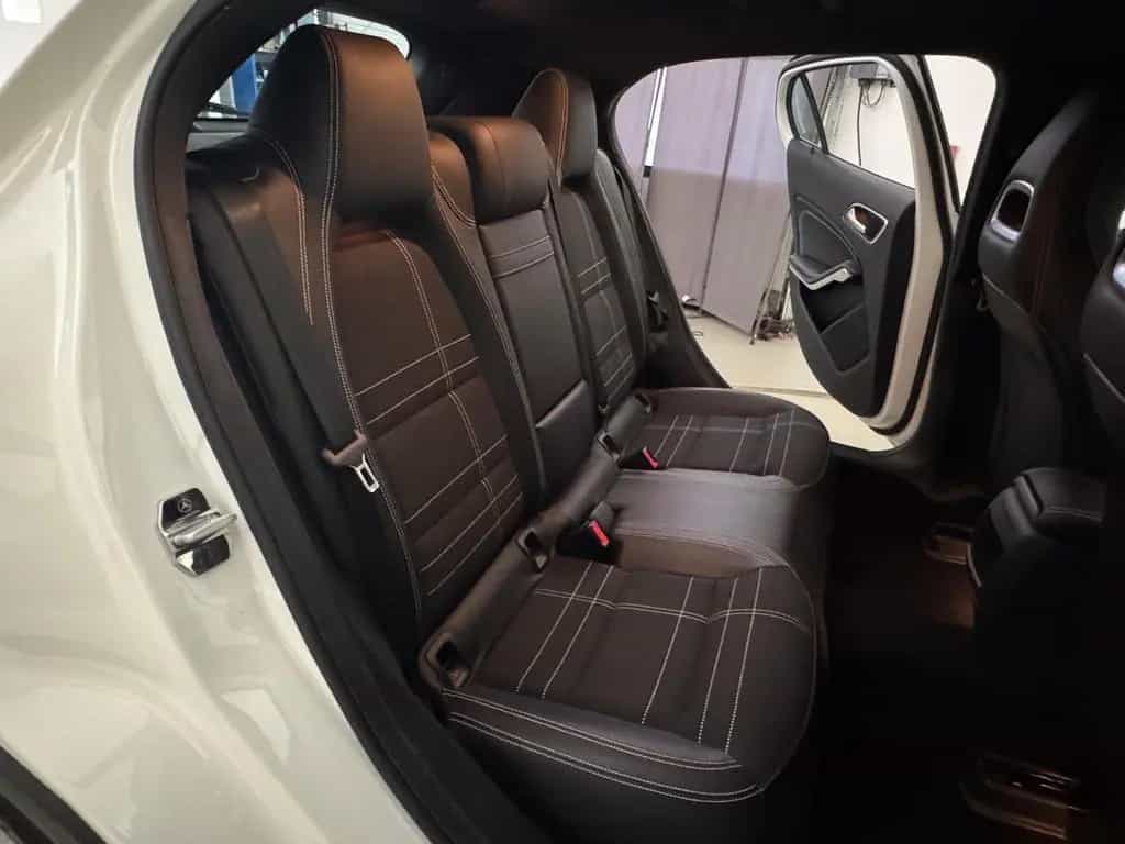 Mercedes-Benz GLA 200 Urban Bi-Xenon Navi Kamera akt Parkhilfe 11/2014-photo-10