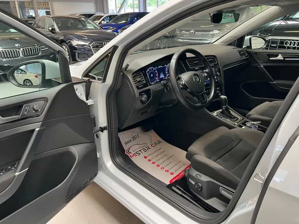 Volkswagen Golf VII R LINE DSG PANO/AHK/VIRT/ACC/LED/KAM/18 08/2018-photo-10