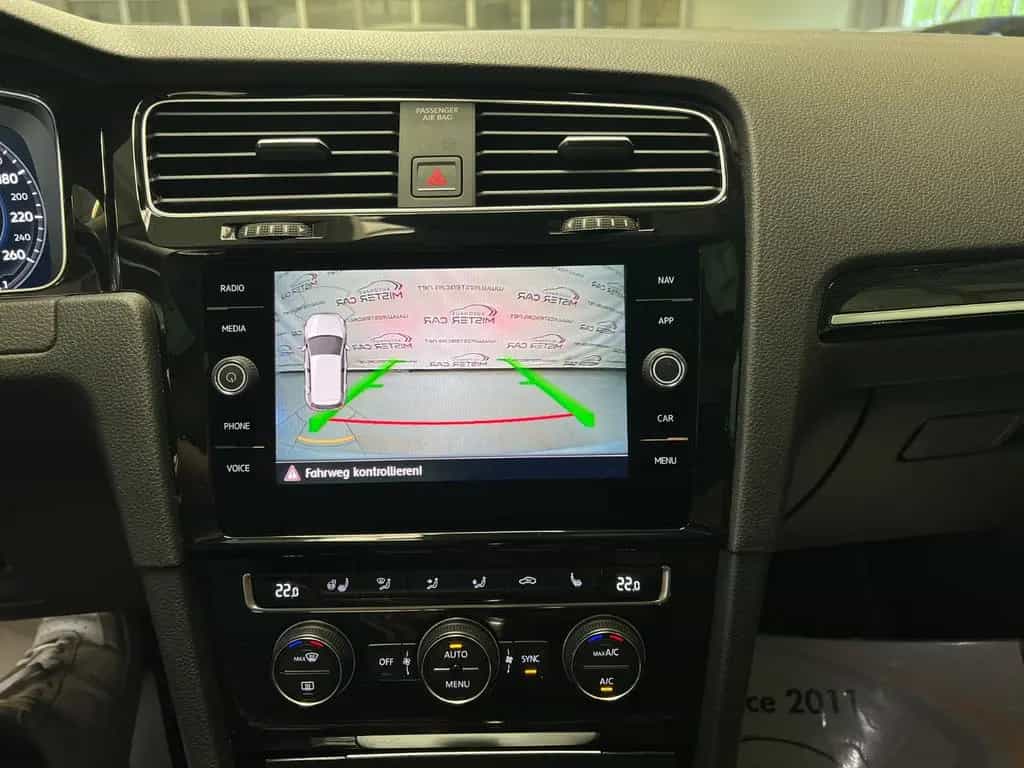 Volkswagen Golf VII R LINE DSG PANO/AHK/VIRT/ACC/LED/KAM/18 08/2018-photo-18