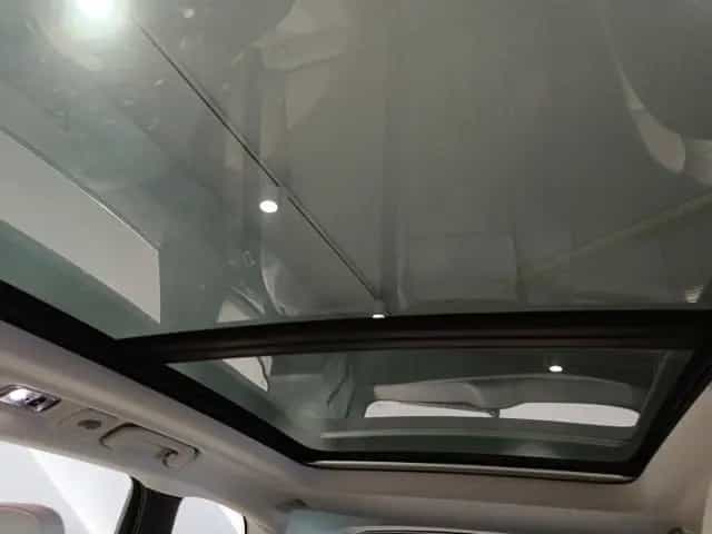 Volvo XC60 Momentum 2WD D4 Geartronic LED AHK Schiebed 04/2019-photo-11