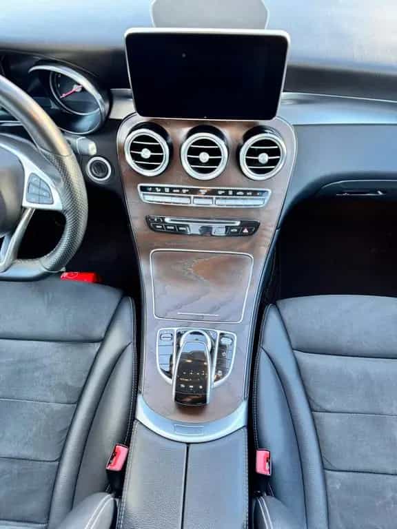 Mercedes-Benz GLC-Class 4Matic 04/2018-photo-16