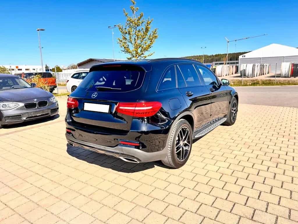 Mercedes-Benz GLC-Class 4Matic 04/2018-photo-5