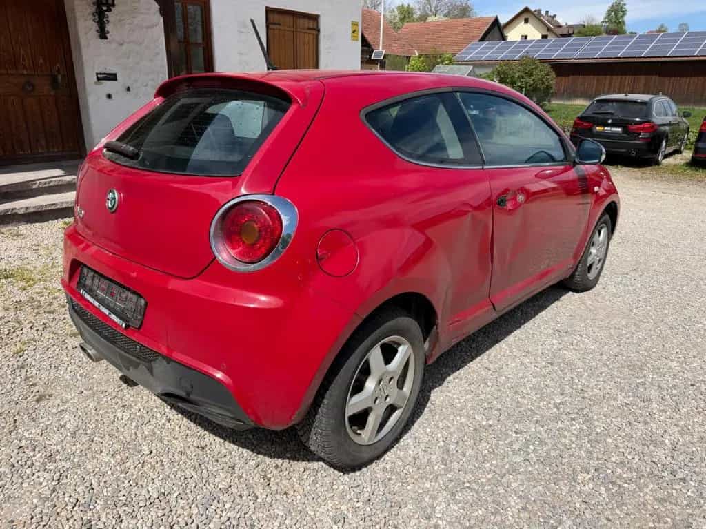 Alfa Romeo MiTo Super Klima SHZ MFL HU Neu!!! 07/2012-photo-4