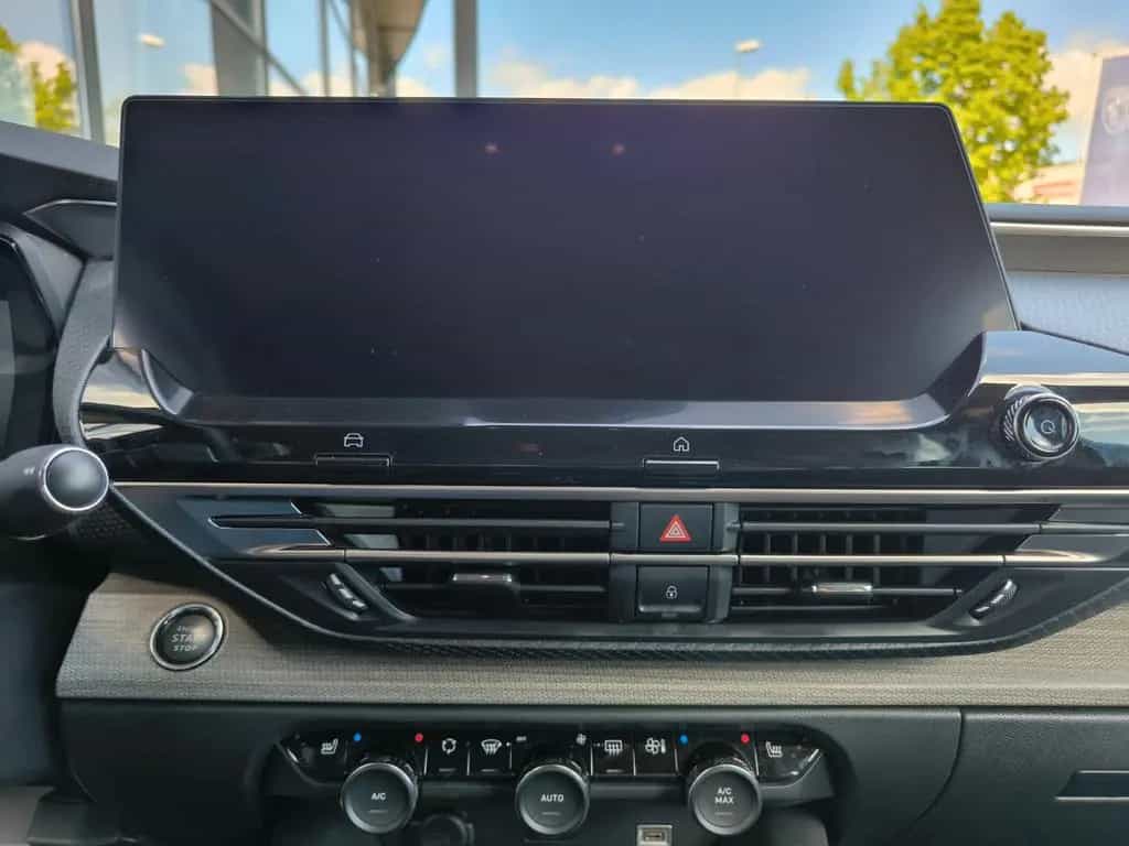 Citroën C5 X PureTech 180 S&S EAT8 ShinePack 11/2022-photo-27