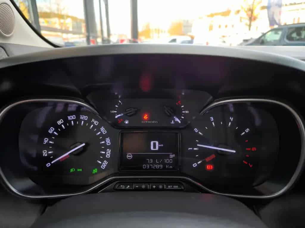Citroën C3 Aircross PureTech 110 S&S Shine 09/2021-photo-23