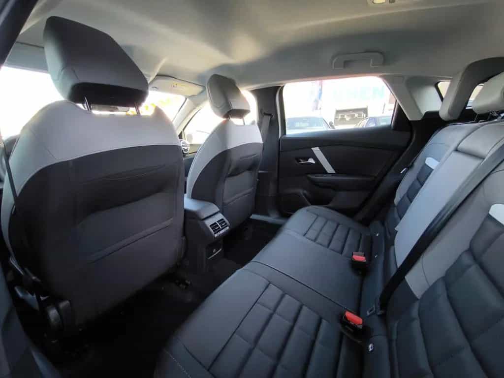 Citroën C4 PureTech 130 S&S MAX  EAT8 02/2026-photo-8