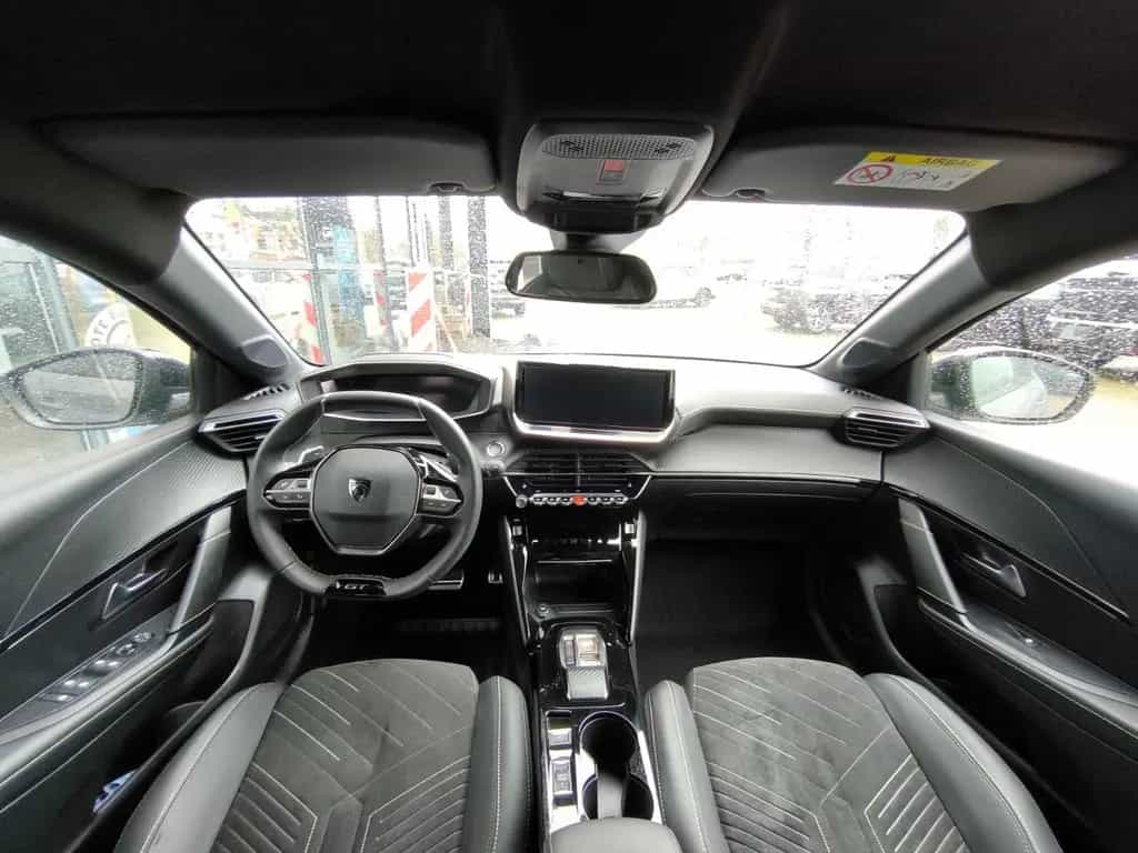 Peugeot 208 Hybrid 100 GT e-DSC6 04/2025-photo-20