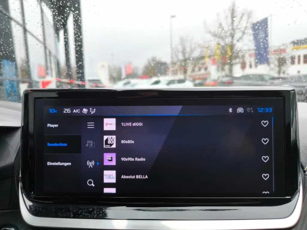 Peugeot 208 Hybrid 100 GT e-DSC6 04/2025-photo-35