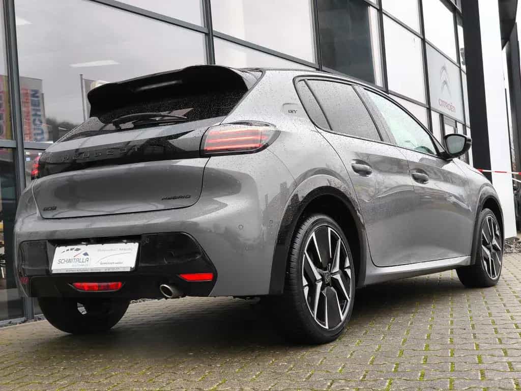Peugeot 208 Hybrid 100 GT e-DSC6 04/2025-photo-9