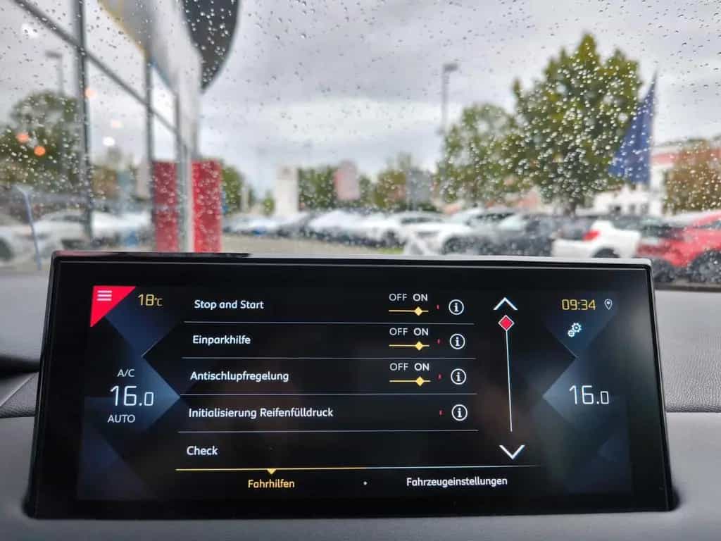 DS Automobiles DS3 Crossback PureTech 130 Faubourg 02/2023-photo-21
