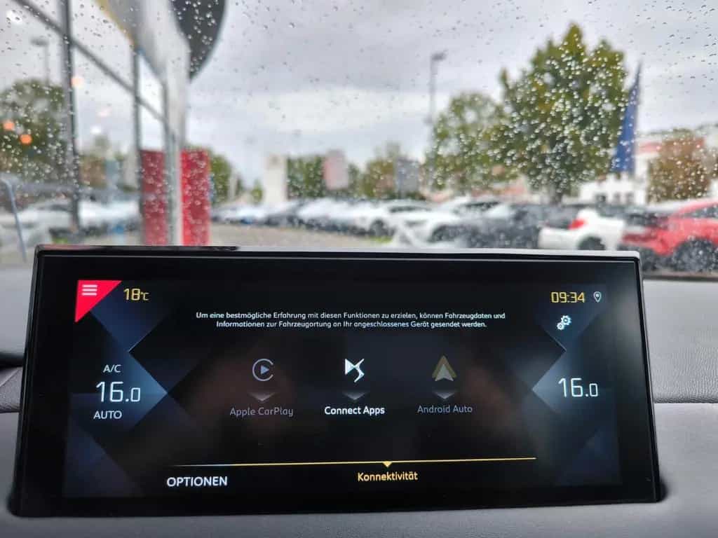 DS Automobiles DS3 Crossback PureTech 130 Faubourg 02/2023-photo-22