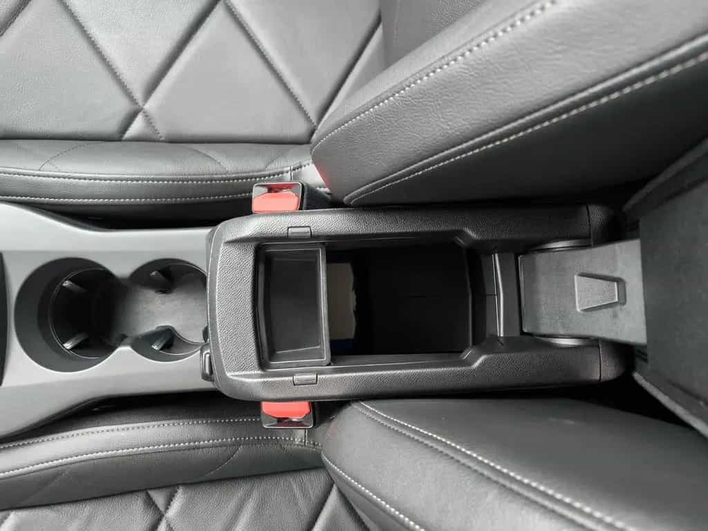 DS Automobiles DS3 Crossback PureTech 130 Faubourg 02/2023-photo-25