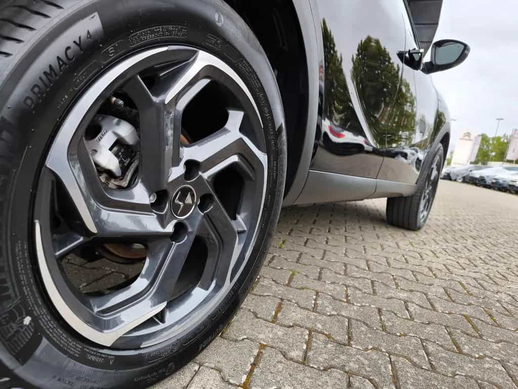 DS Automobiles DS3 Crossback PureTech 130 Faubourg 02/2023-photo-5