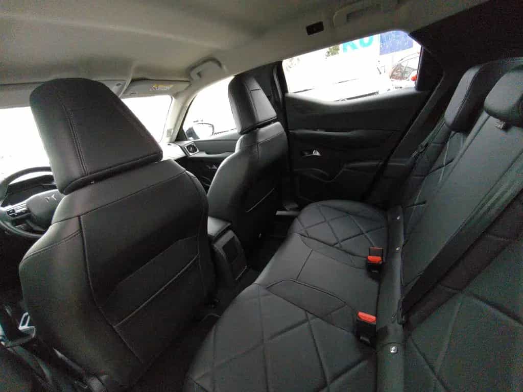 DS Automobiles DS3 Crossback PureTech 130 Faubourg 02/2023-photo-8