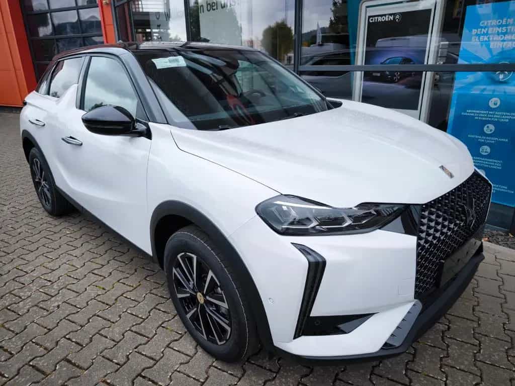 DS Automobiles DS3 DS 3 ÉDITION FRANCE HYBRID 145 03/2026-photo-0
