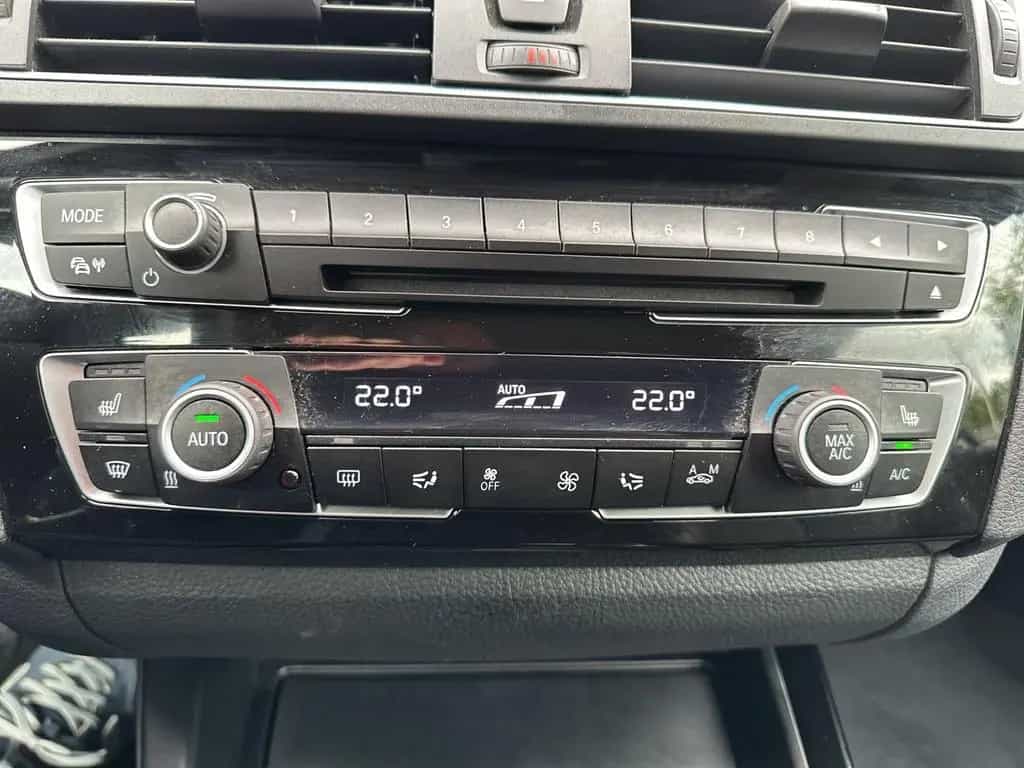 BMW 2 Series 218i 1.5 Cabrio Sport Line*BI-XENON*NAVI*SITZHEI 05/2017-photo-10