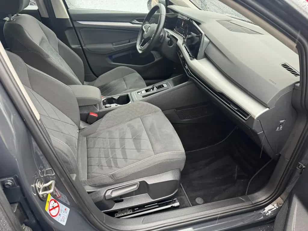 Volkswagen Golf VIII Variant 2.0 TDI Life Navi/LED/Kamera 11/2021-photo-15