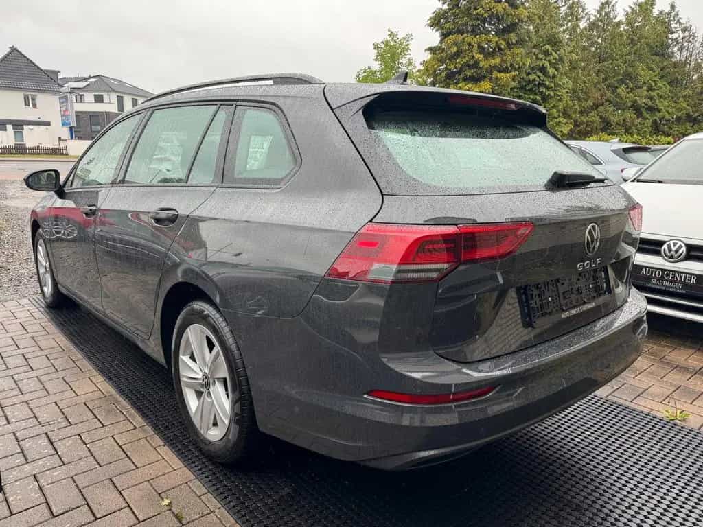 Volkswagen Golf VIII Variant 2.0 TDI Life Navi/LED/Kamera 11/2021-photo-5