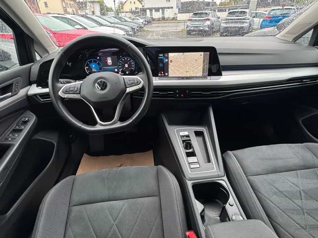 Volkswagen Golf VIII Variant 2.0 TDI Life Navi/LED/Kamera 11/2021-photo-8