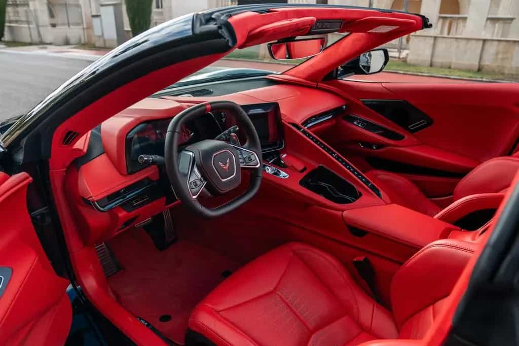 Corvette C8 Stingray Cabrio 07/2025-photo-13