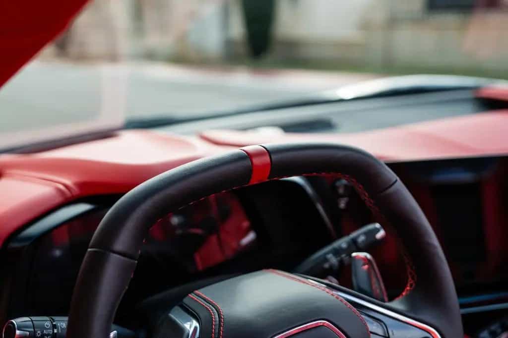 Corvette C8 Stingray Cabrio 07/2025-photo-15