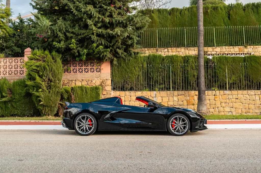 Corvette C8 Stingray Cabrio 07/2025-photo-4
