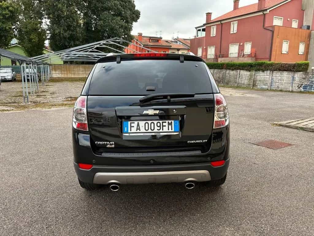 Chevrolet Captiva 2.2 184CV aut. 4WD LTZ 7 POSTI 11/2012-photo-3