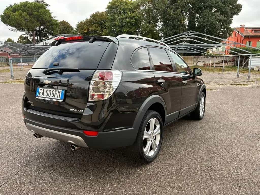 Chevrolet Captiva 2.2 184CV aut. 4WD LTZ 7 POSTI 11/2012-photo-4