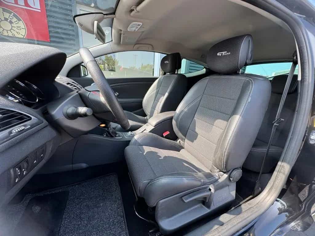 Renault Megane III Coupe GT Line *LEDER|NAVI|R-LINK|TÜV* 04/2014-photo-21