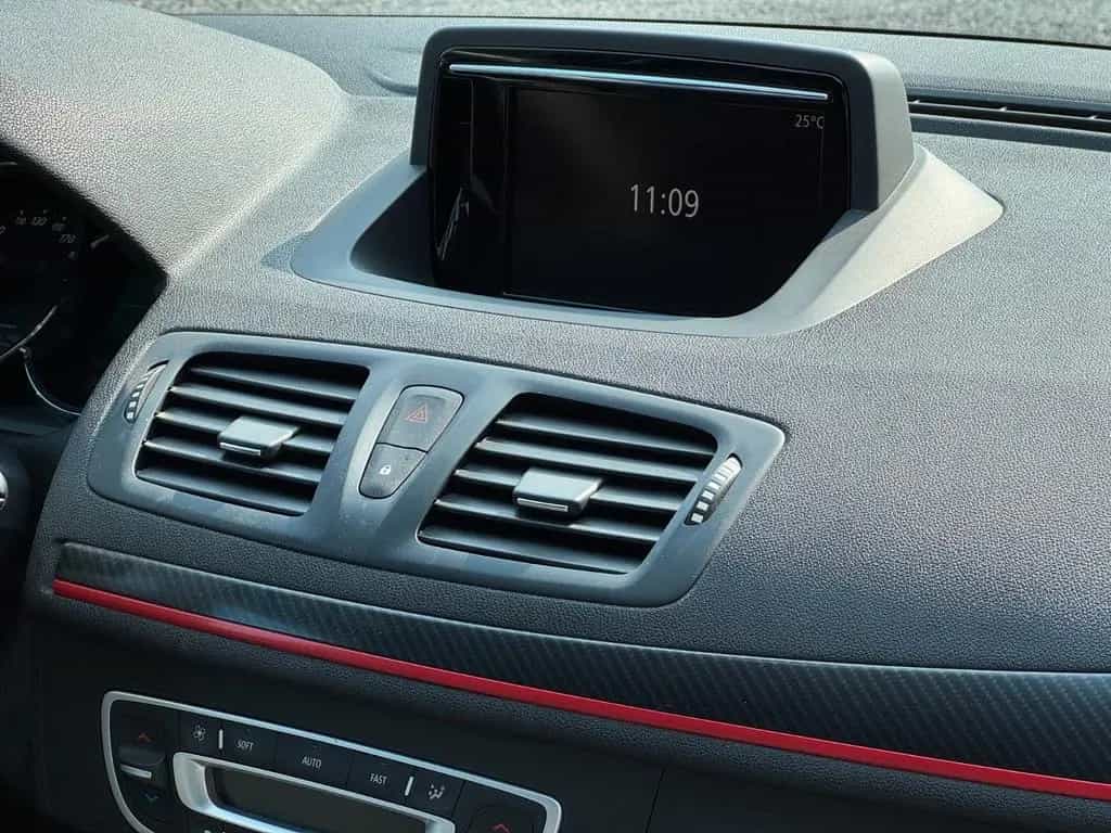 Renault Megane III Coupe GT Line *LEDER|NAVI|R-LINK|TÜV* 04/2014-photo-31