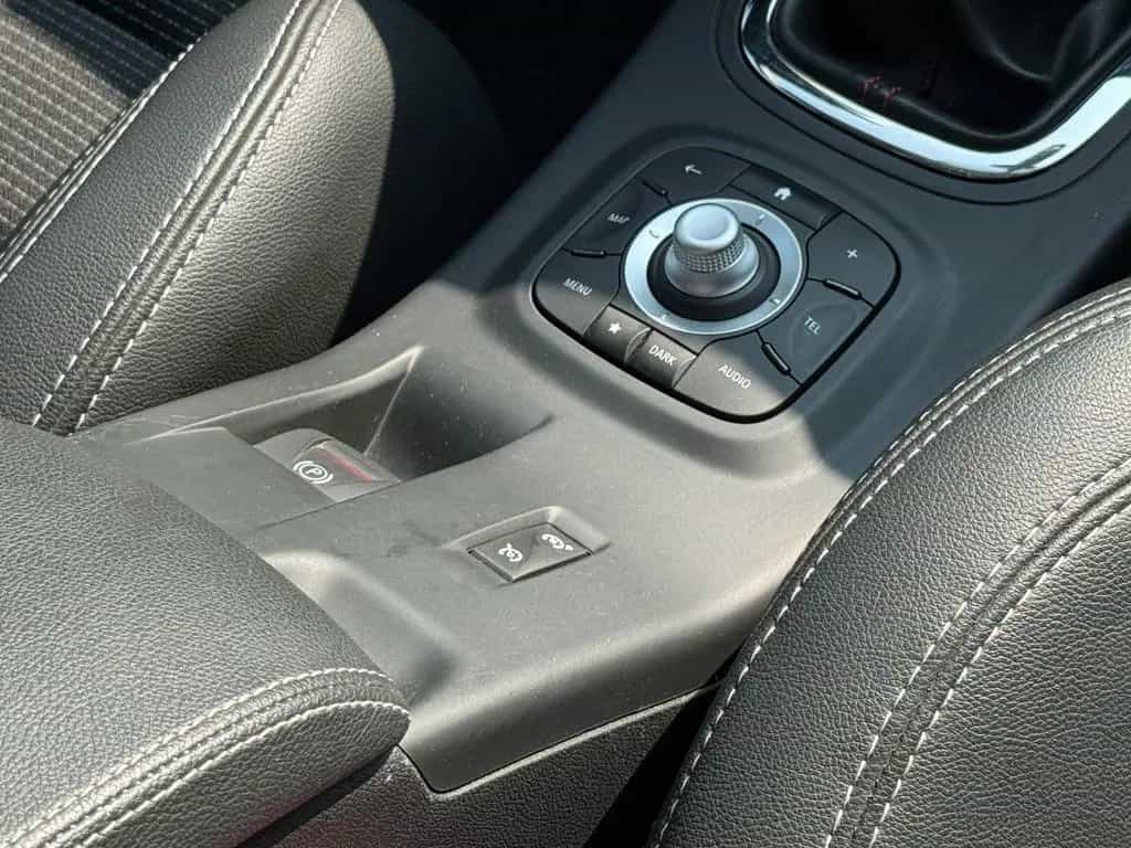 Renault Megane III Coupe GT Line *LEDER|NAVI|R-LINK|TÜV* 04/2014-photo-33