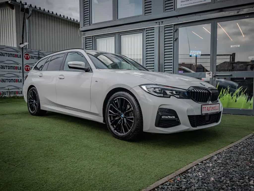 BMW 318 i Touring M-Sport SERVICE-GARANTIE|SPUR|ACC 12/2022-photo-0
