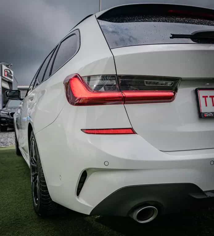 BMW 318 i Touring M-Sport SERVICE-GARANTIE|SPUR|ACC 12/2022-photo-10