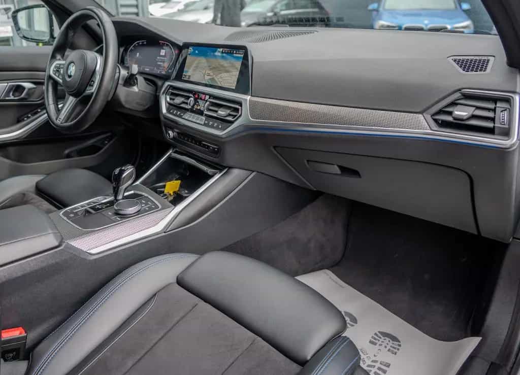 BMW 318 i Touring M-Sport SERVICE-GARANTIE|SPUR|ACC 12/2022-photo-13