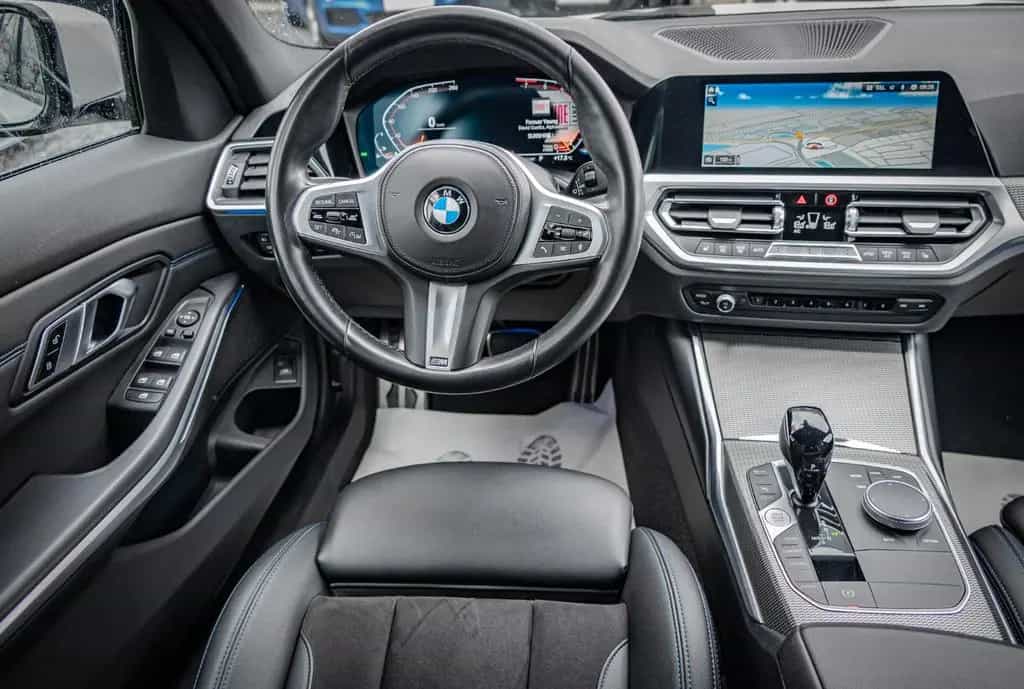 BMW 318 i Touring M-Sport SERVICE-GARANTIE|SPUR|ACC 12/2022-photo-16