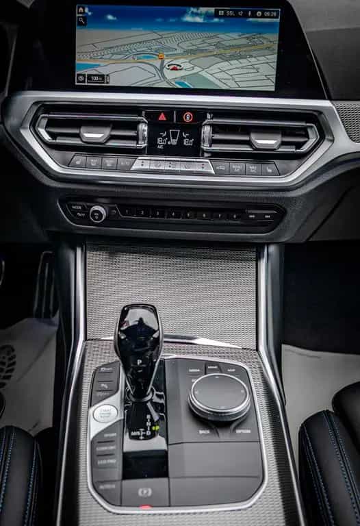 BMW 318 i Touring M-Sport SERVICE-GARANTIE|SPUR|ACC 12/2022-photo-18