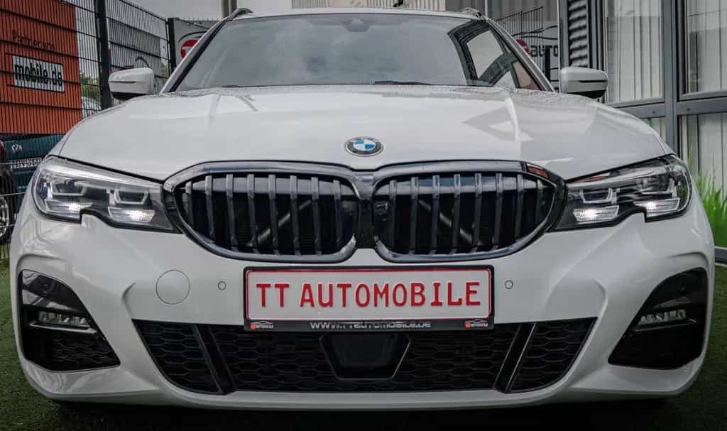 BMW 318 i Touring M-Sport SERVICE-GARANTIE|SPUR|ACC 12/2022-photo-2