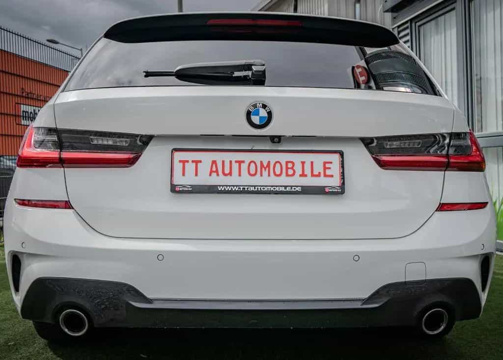 BMW 318 i Touring M-Sport SERVICE-GARANTIE|SPUR|ACC 12/2022-photo-5