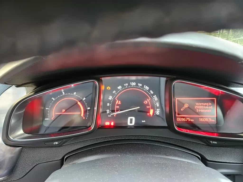 DS Automobiles DS5 BlueHDi 180 St.&St. EAT6 Business Class ... 10/2015-photo-9
